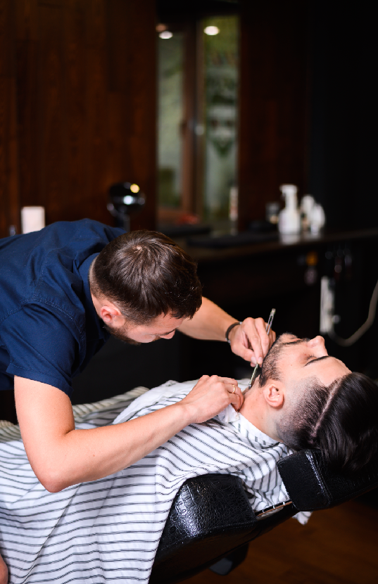 Haircut and shave for men in Stafford TX
